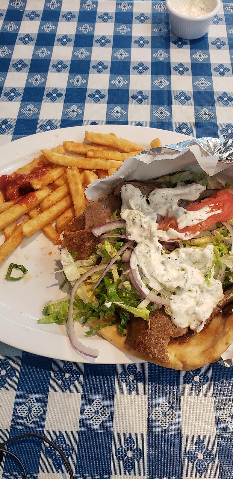 Little Gyro Kitchen | 705 N Newbridge Rd, Levittown, NY 11756, USA | Phone: (516) 595-7558