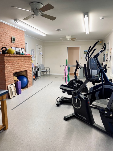 Elgin Physical Therapy Clinic | 600 N Main St, Elgin, TX 78621, USA | Phone: (512) 285-4406