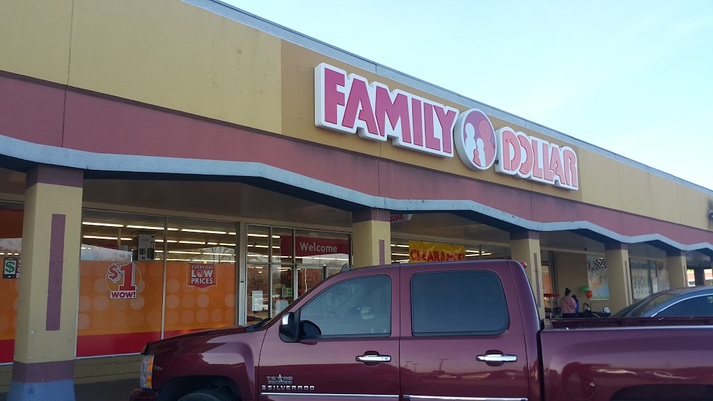 Family Dollar | 10909 Webb Chapel Rd Suite 150, Dallas, TX 75229 | Phone: (972) 764-1833