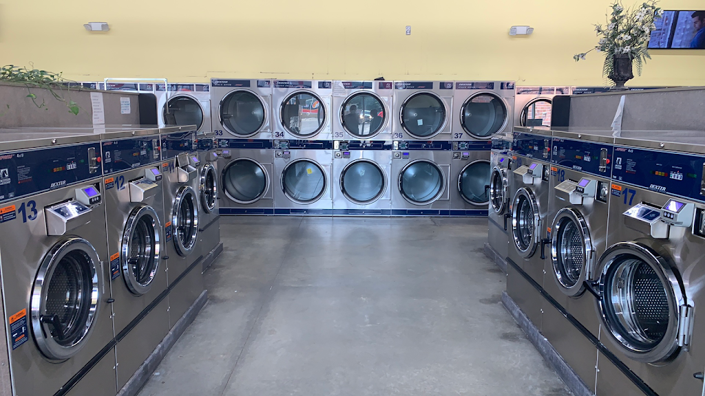 Bubbles Express Laundry Center | 1101 Walton Blvd. #108, Pontiac, MI 48340, USA | Phone: (248) 791-3630