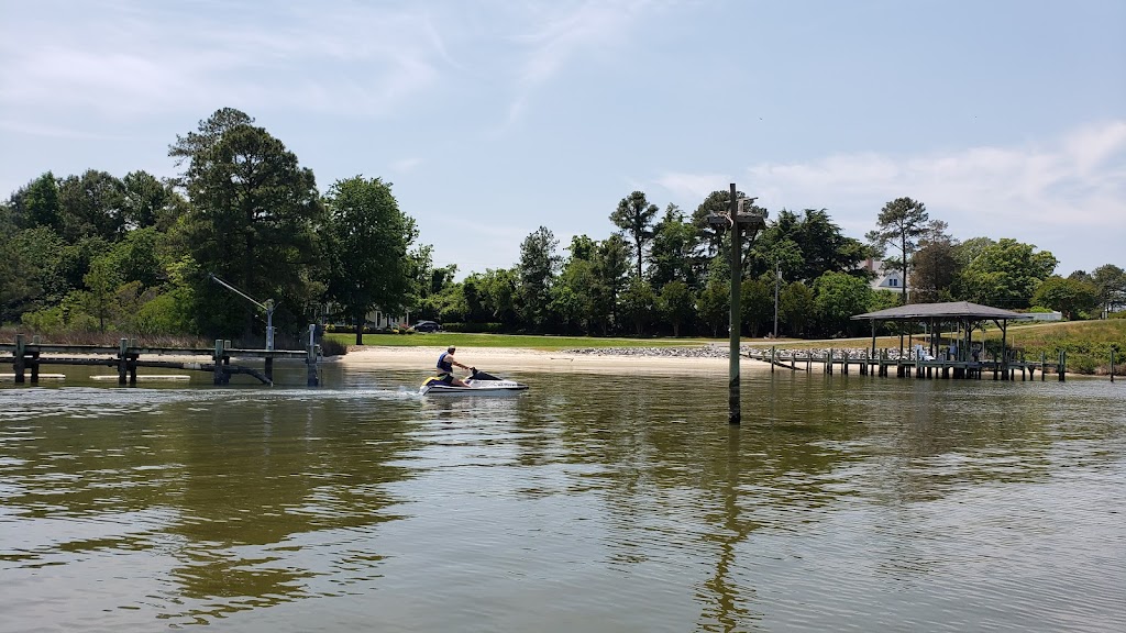 Regent Point Marina & Boatyard | 317 Regent Point Dr, Topping, VA 23169, USA | Phone: (804) 758-4457