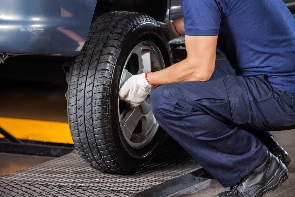 J & M Tire Service | 2075 Federal St, Camden, NJ 08105, USA | Phone: (856) 426-7852