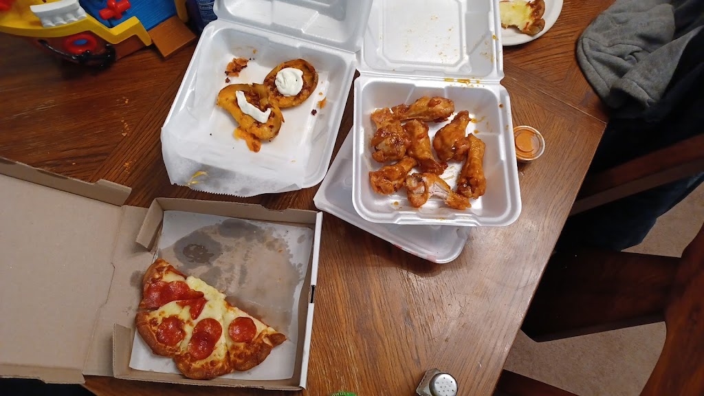 Doughboys Pizza & Wings | 5402 Lake Rd, Sheffield Lake, OH 44054, USA | Phone: (440) 949-8102