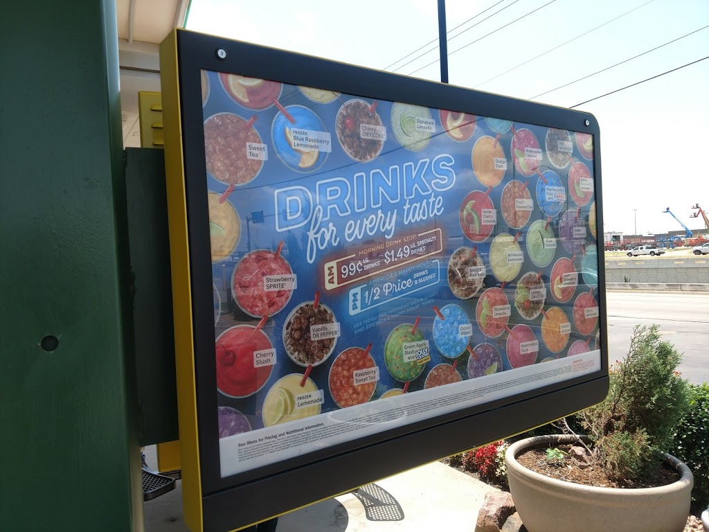 Sonic Drive-In | 3000 S I-35 Service Rd, Oklahoma City, OK 73129, USA | Phone: (405) 670-1775