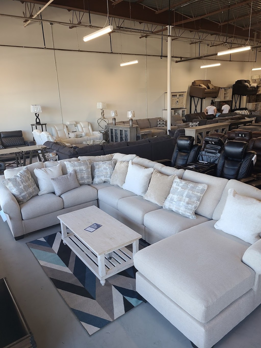 Nationwide Mattress and Furniture warehouse | 441 E Brownlee St, Starke, FL 32091, USA | Phone: (904) 964-3888