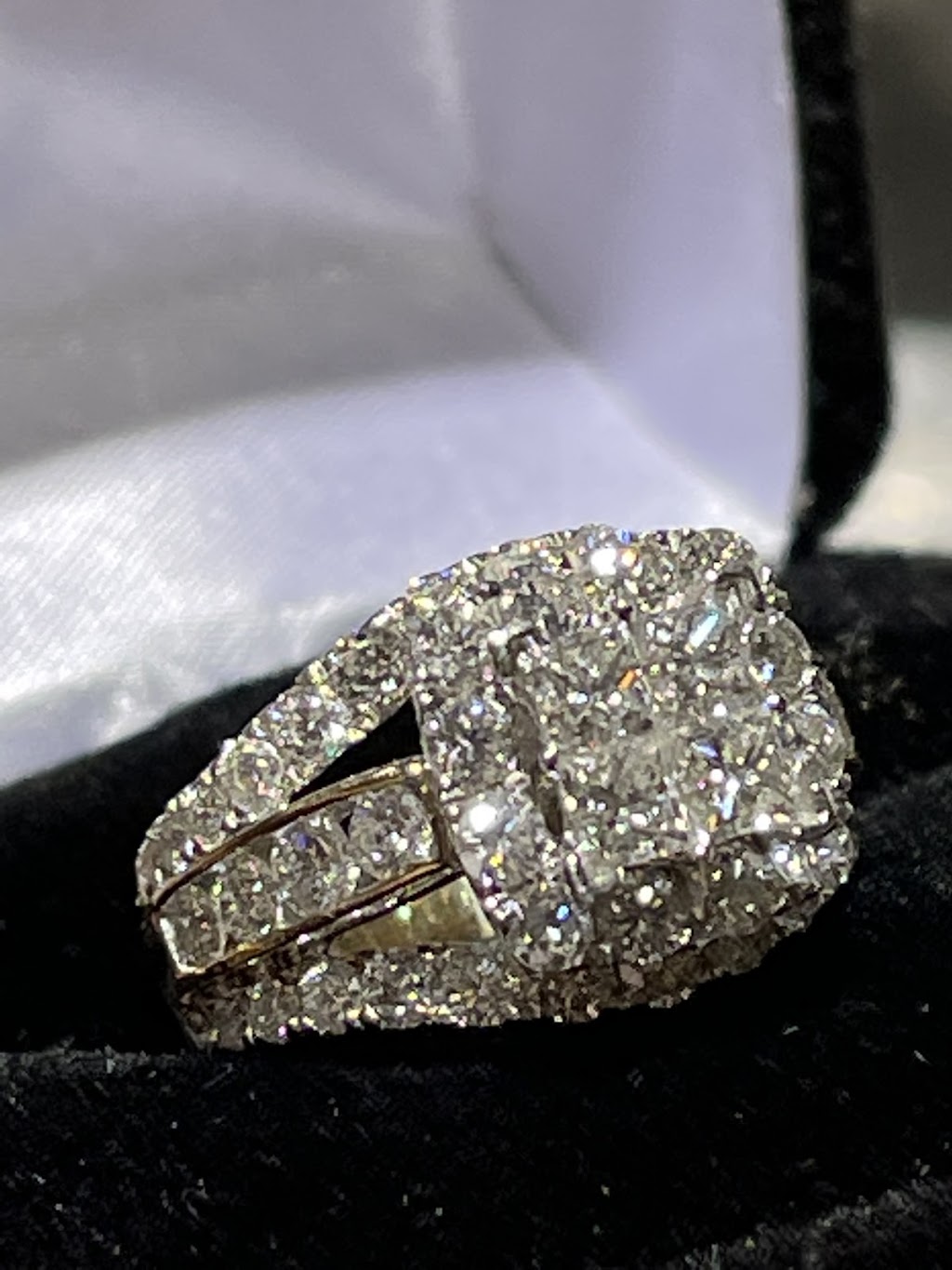 Roberts Jewelry Repair | 5424 Timuquana Rd, Jacksonville, FL 32210, USA | Phone: (904) 515-7129