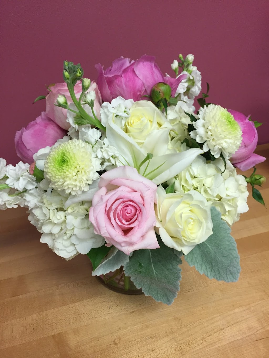 Victoria Rose Floral, Inc. | 1495 Stieger Lake Ln Suite 5, Victoria, MN 55386, USA | Phone: (952) 443-4774