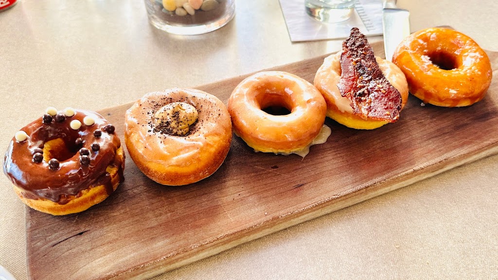 The Strand House | 117 Manhattan Beach Blvd, Manhattan Beach, CA 90266, USA | Phone: (310) 545-7470