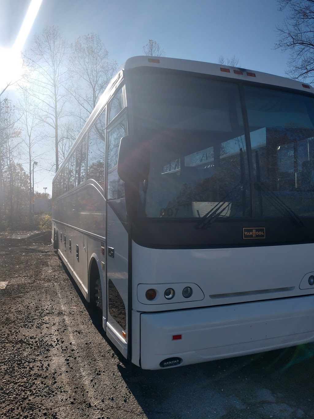 First Class Bus Tours | 4110 N Patterson Ave, Winston-Salem, NC 27105 | Phone: (336) 682-6551