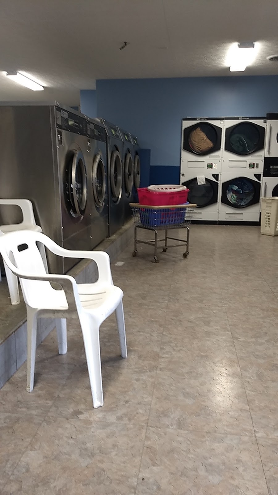Als Soap & Suds Laundry-Tnnng | 3152 Western Ave # C, Connersville, IN 47331, USA | Phone: (765) 827-6100