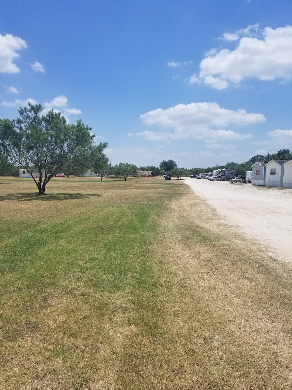 Devine RV Park | TX-173, Devine, TX 78016, USA | Phone: (210) 287-0740