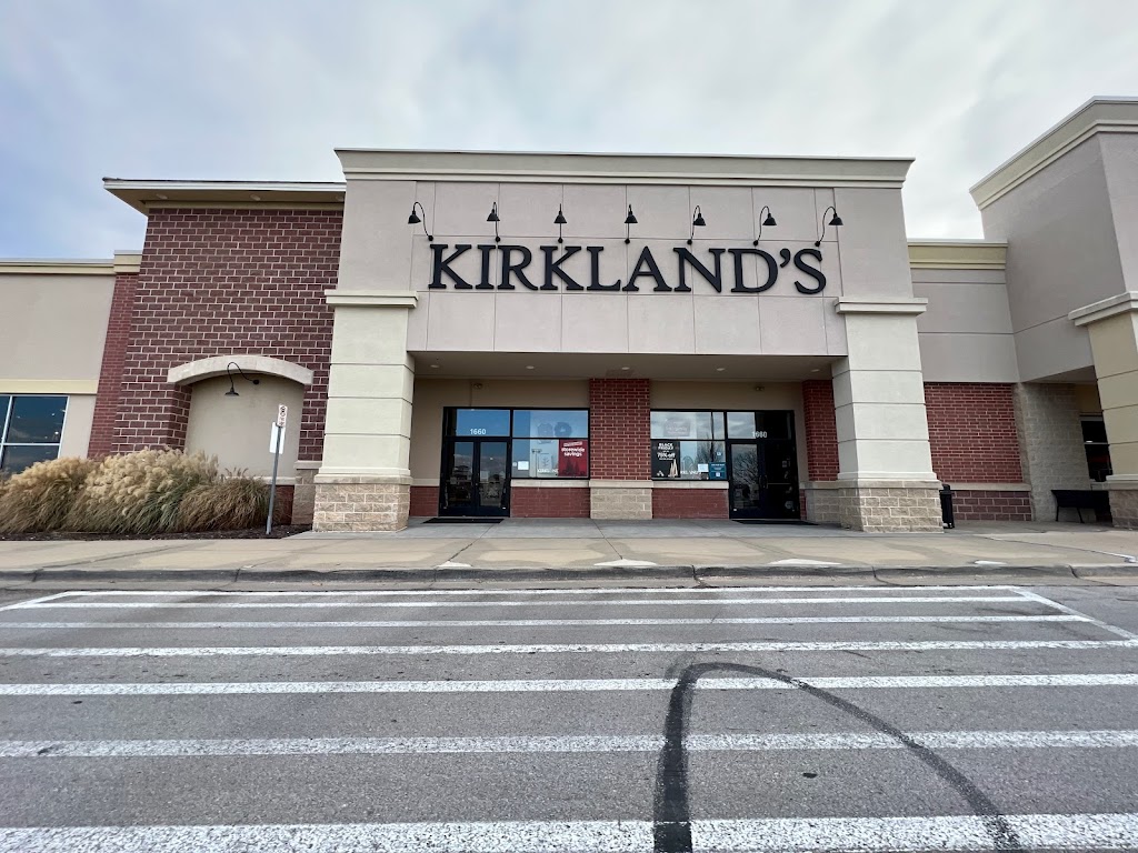 Kirklands Home | Summitwoods Crossing, 1660 NW Chipman Rd, Lees Summit, MO 64081, USA | Phone: (816) 347-2643