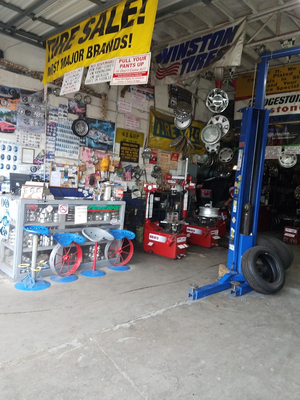 Marco's Tire Shop 5027 NE 28th St, Haltom City, TX 76117, USA