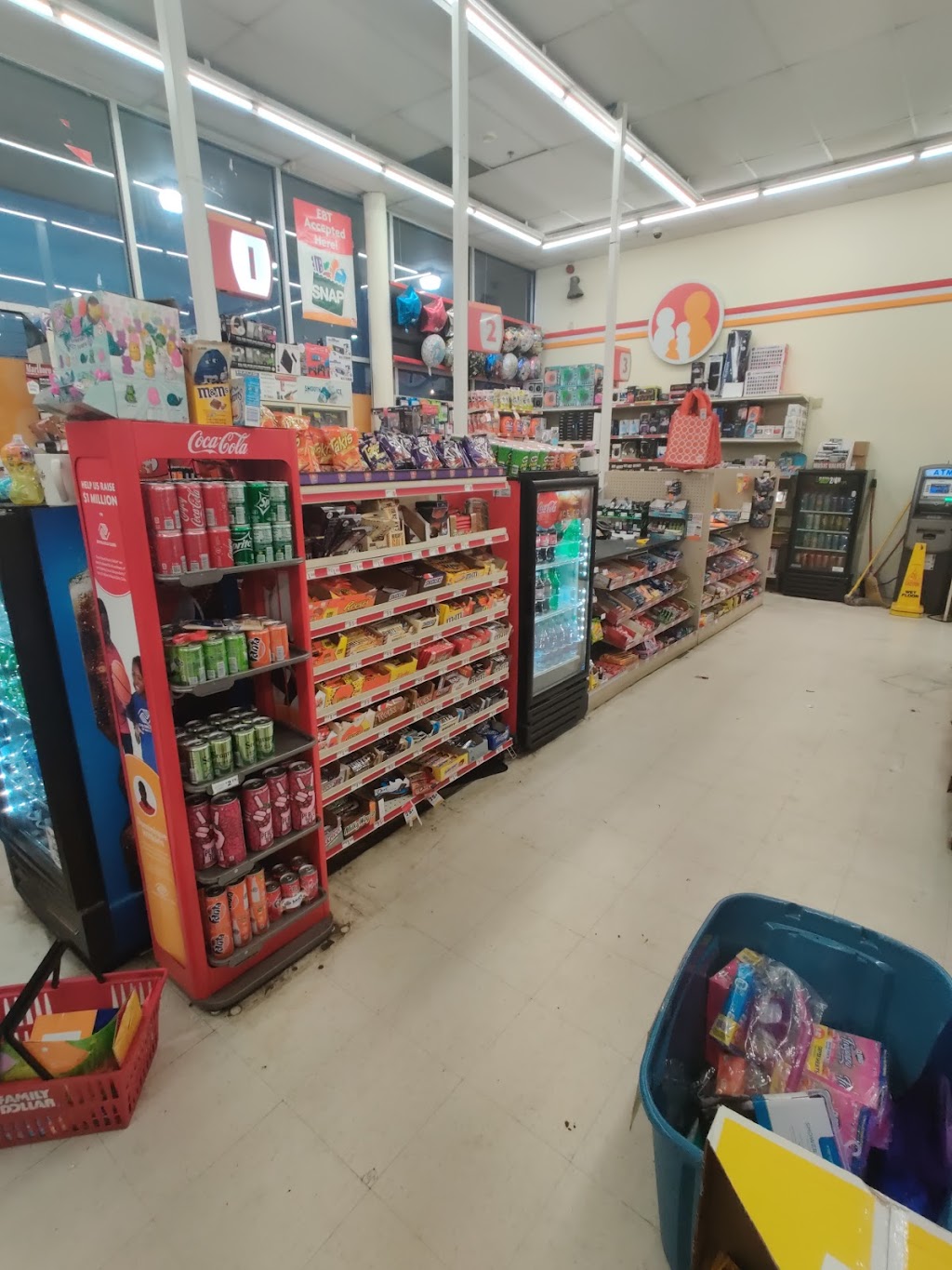 Family Dollar | 6711 Annapolis Rd, Landover Hills, MD 20784, USA | Phone: (301) 683-0340