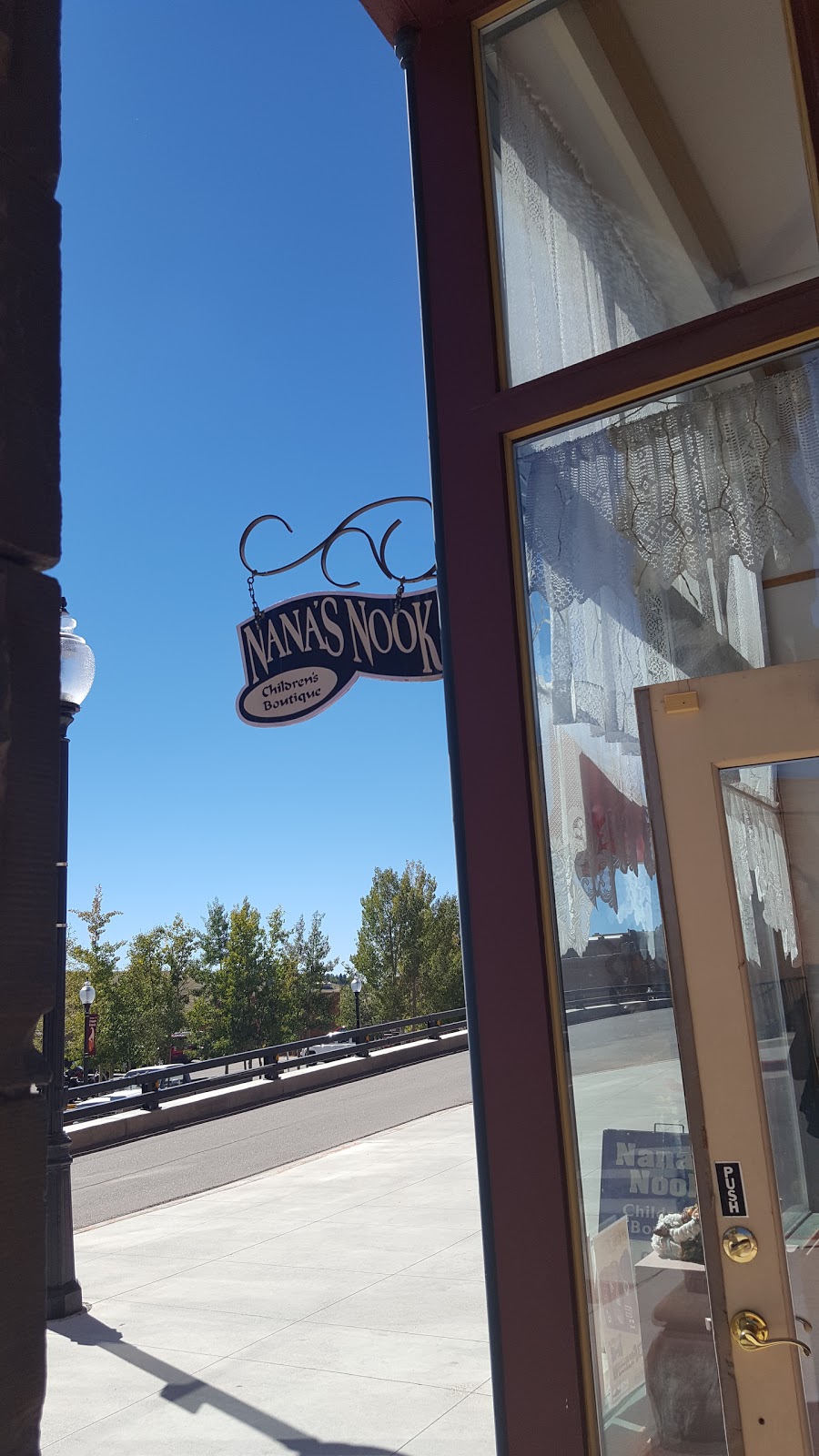 Nanas Nook | 379 E Bennett Ave, Cripple Creek, CO 80813, USA | Phone: (719) 689-3266