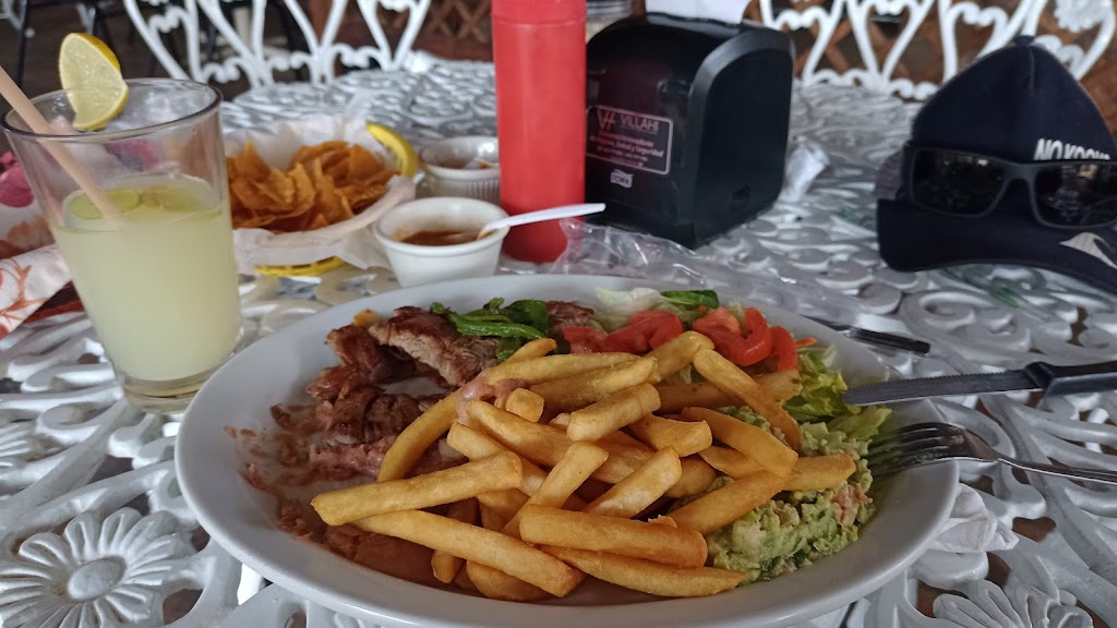 El Correcaminos | KM 93, México 3, 22766 Villa de Juárez, B.C., Mexico | Phone: 646 155 3101