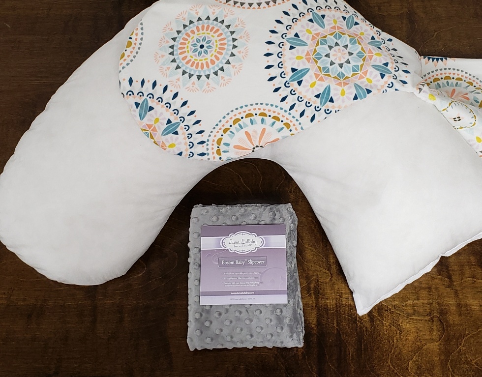 Luna Lullaby Nursing Pillow | 2960 Blystone Ln, Dallas, TX 75220 | Phone: (214) 678-0000