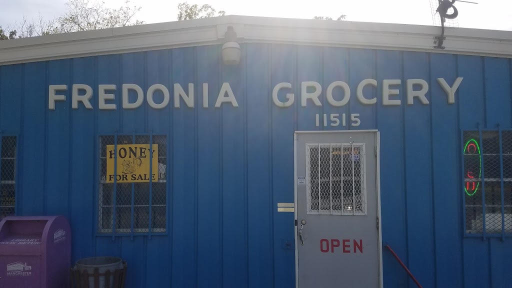 Fredonia Grocery | 11515 E Pleasant Lake Rd, Manchester, MI 48158, USA | Phone: (734) 428-8960