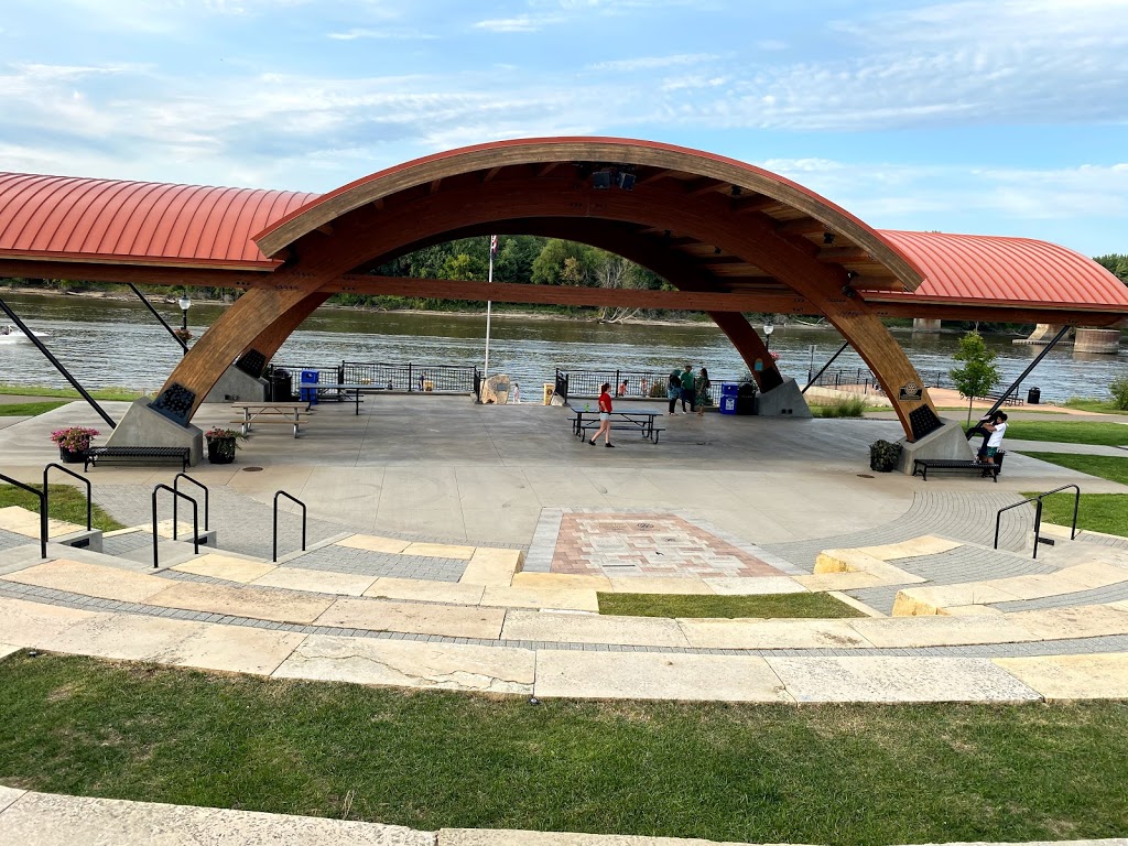 Levee Park | Hastings, MN 55033, USA | Phone: (651) 480-6182