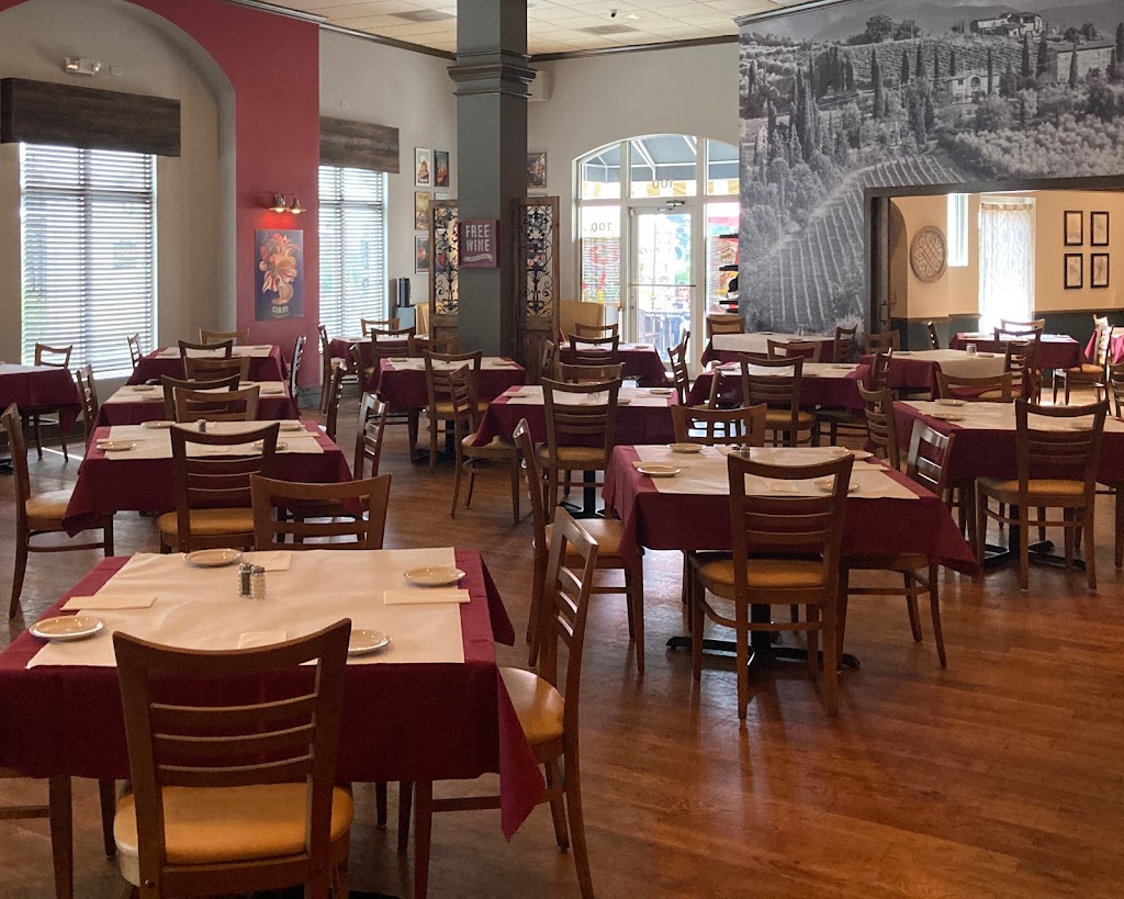 Farina Neighborhood Italian | 8450 Honeycutt Rd #100, Raleigh, NC 27615, USA | Phone: (919) 890-0143