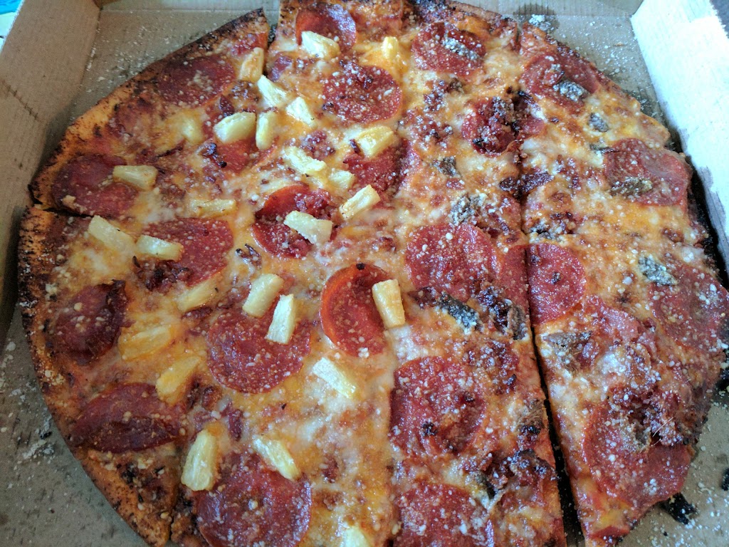 Hungry Howies Pizza | 16083 Eureka Rd, Southgate, MI 48195, USA | Phone: (734) 282-0700