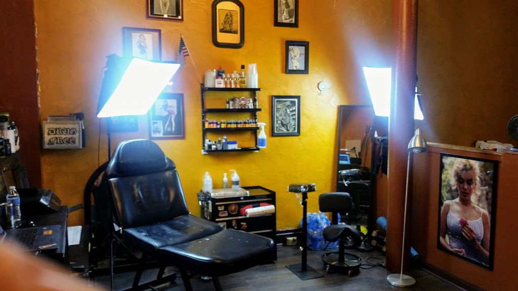 Carson Street Tattoo | 1309 E Carson St, Pittsburgh, PA 15203 | Phone: (412) 904-2165