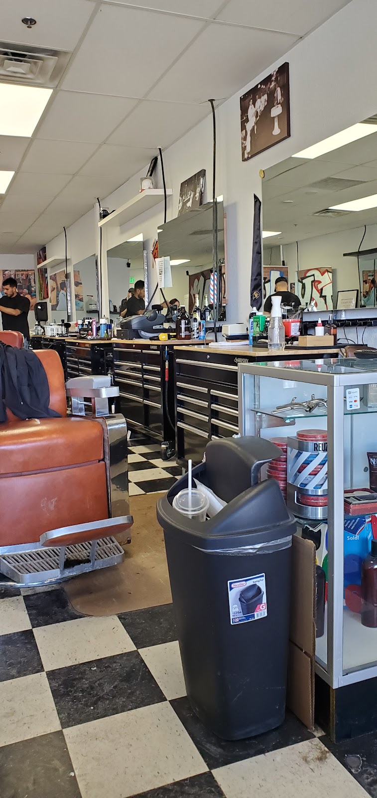 Austins Barber Shop | 653 30th St, Boulder, CO 80303, USA | Phone: (303) 444-4871