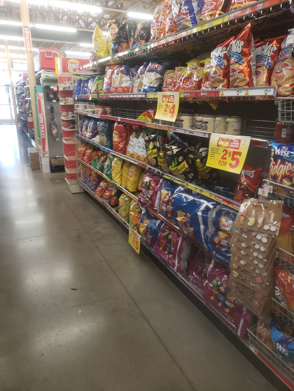 Family Dollar | 3522 E Raymond St, Indianapolis, IN 46203, USA | Phone: (317) 532-1406