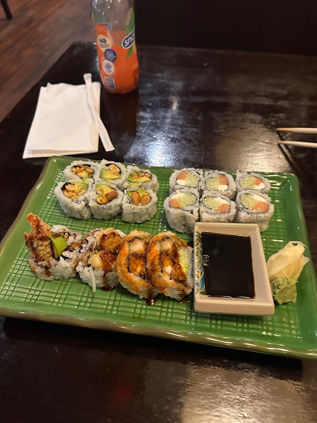 Ozen Sushi Asian Fusion | 760 Amsterdam Ave, New York, NY 10025, USA | Phone: (212) 678-0300