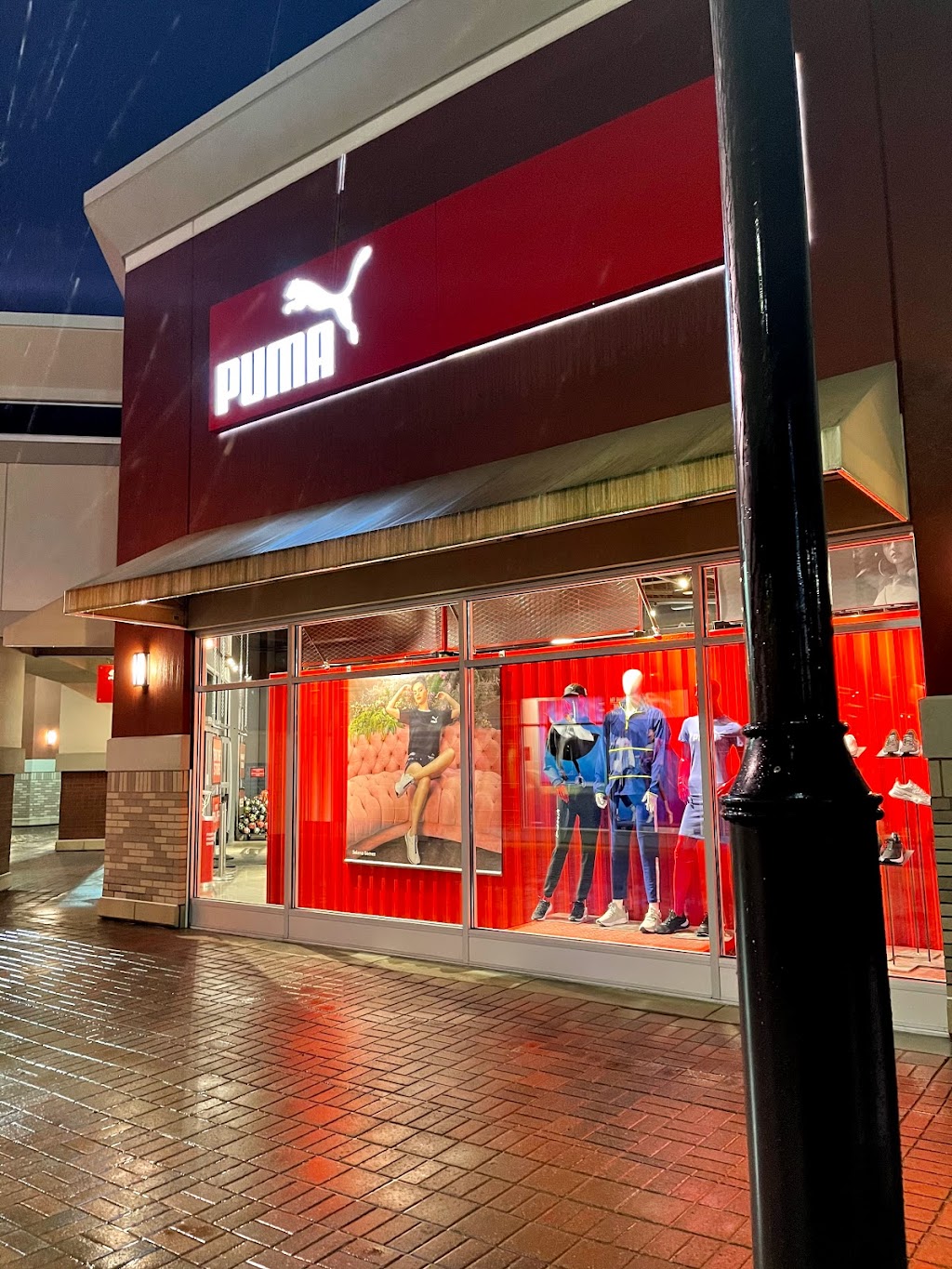 PUMA | 3995 Eagan Outlets Pkwy Building 200, Eagan, MN 55122, USA | Phone: (651) 556-2015