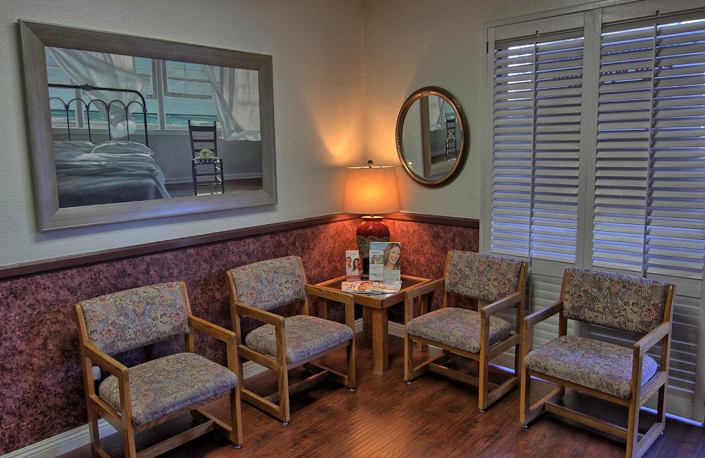 Lakeview Dental | 31737 Riverside Dr Suite B, Lake Elsinore, CA 92530, USA | Phone: (951) 674-8707