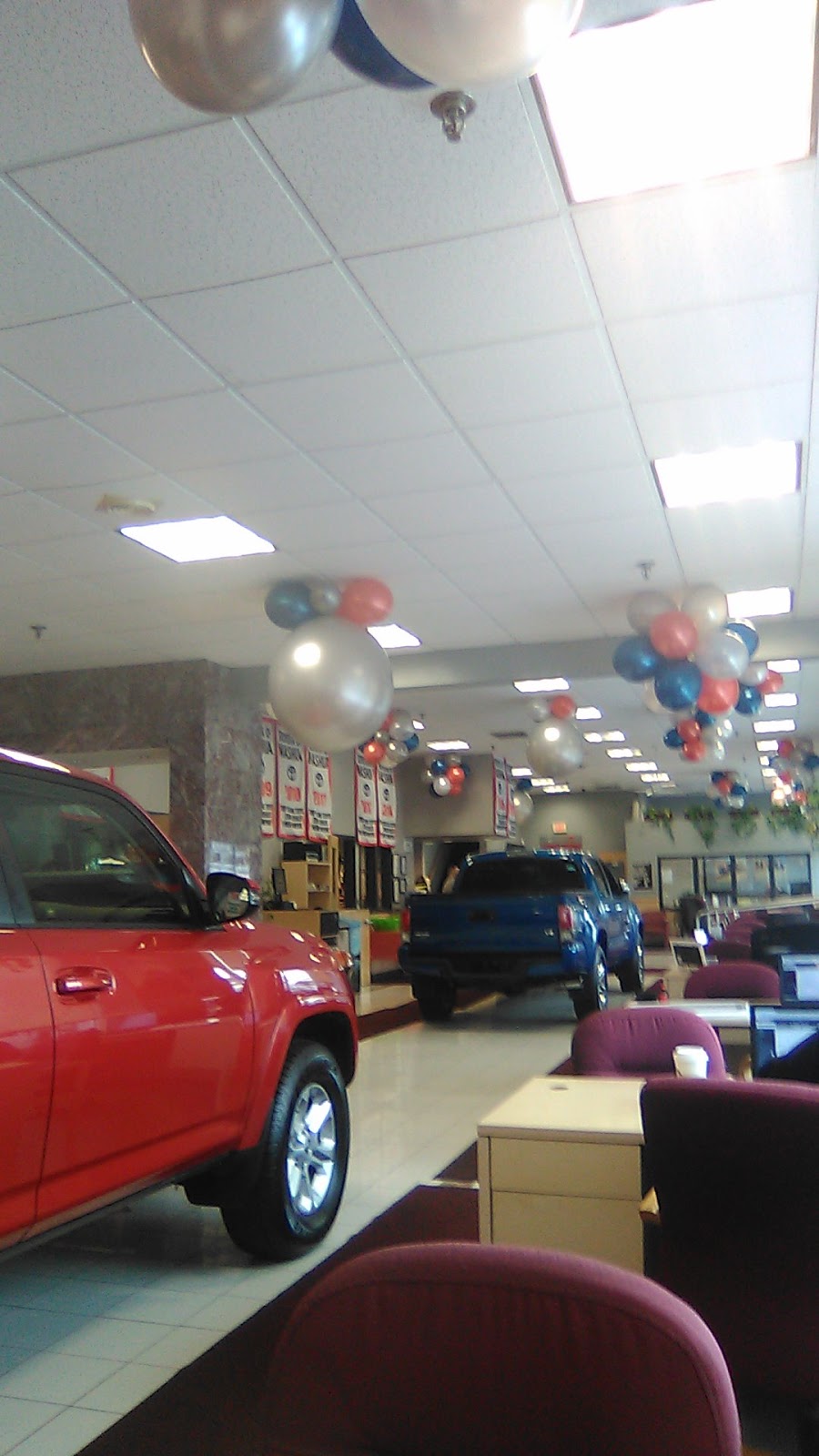 Toyota Truck Center | 3 Graham Dr, Nashua, NH 03060, USA | Phone: (603) 891-1900