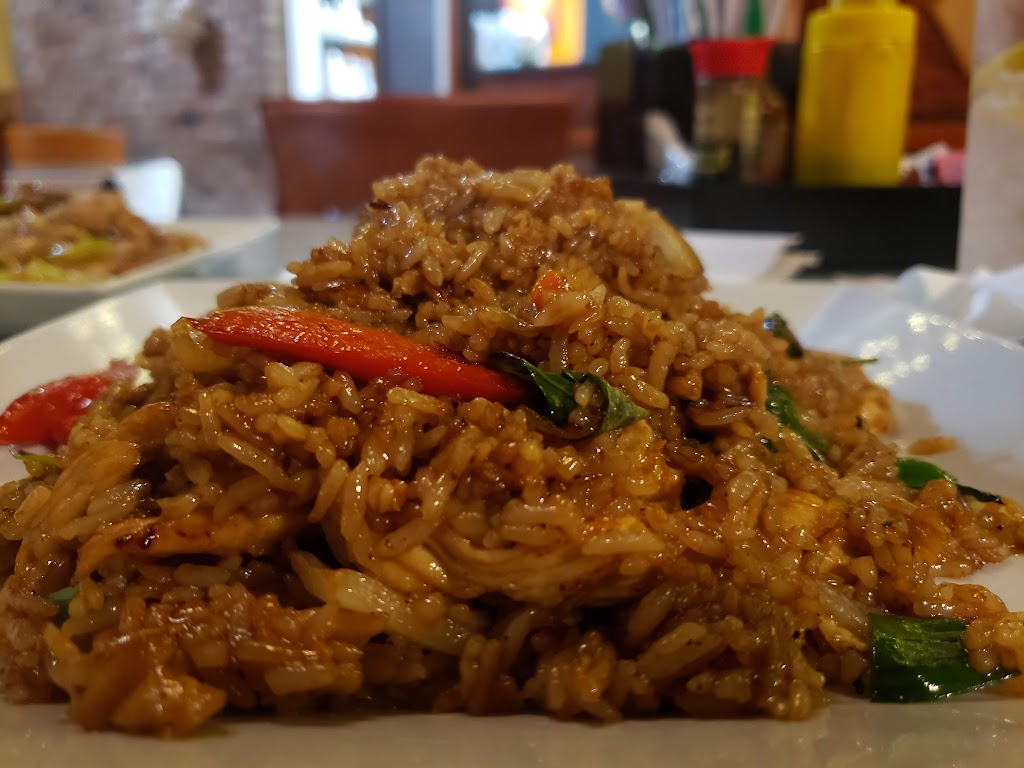 Pad Thai | 302 LA-22, Madisonville, LA 70447, USA | Phone: (985) 845-1888