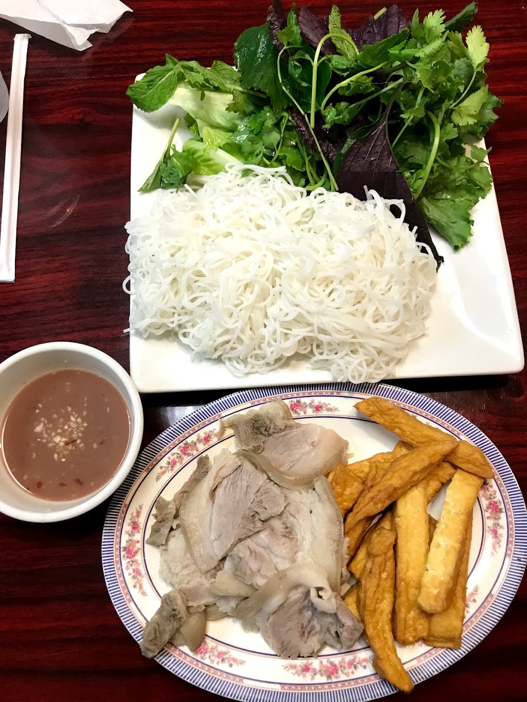 Cơm Việt Cali | 10131 Westminster Ave, Garden Grove, CA 92843, USA | Phone: (714) 707-7879