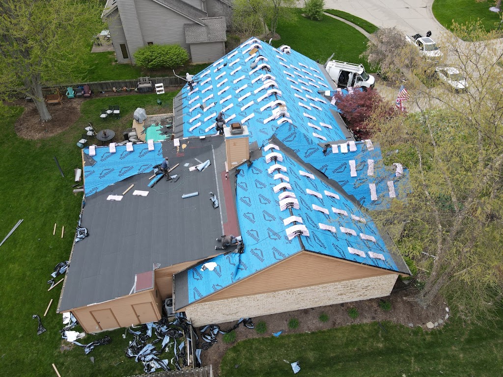 MasterRoof Contracting | 6361 Shadow Lake Trail, Dayton, OH 45459, USA | Phone: (937) 247-4245