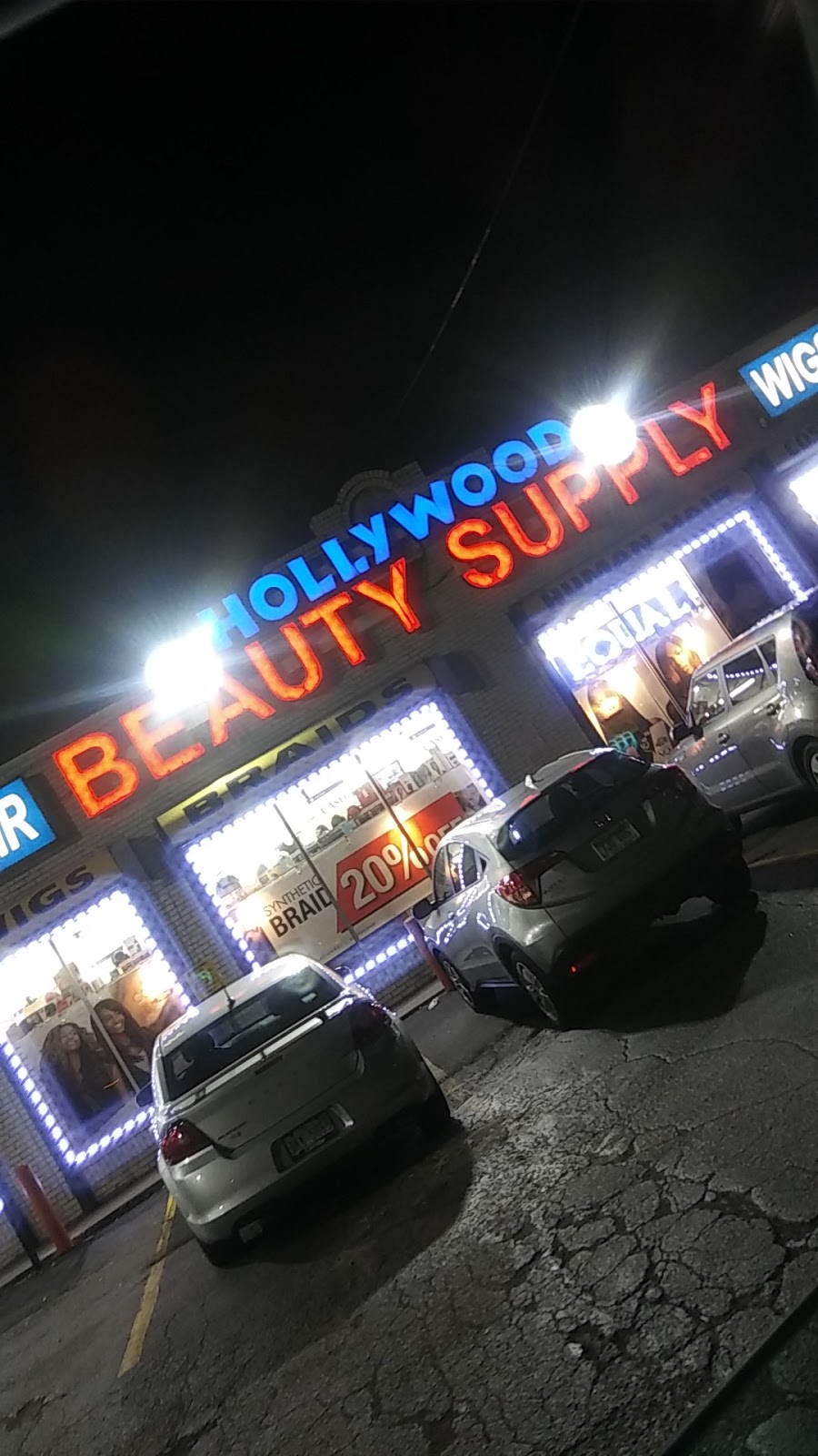 Hollywood Beauty Supply | 21711 Eight Mile Rd, Detroit, MI 48219, USA | Phone: (313) 533-6369