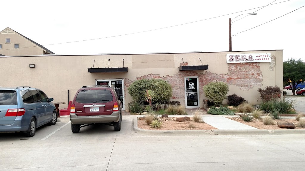 Zera Coffee Denton | 420 E McKinney St, Denton, TX 76209, USA | Phone: (940) 239-8002