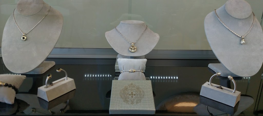 Crown Jewelry and Boutique | 9570 Mentor Ave C, Mentor, OH 44060, USA | Phone: (440) 352-1300 Crown Jewelry and Boutique | 9570 Mentor Ave C, Mentor, OH 44060, USA | Phone: (440) 352-1300