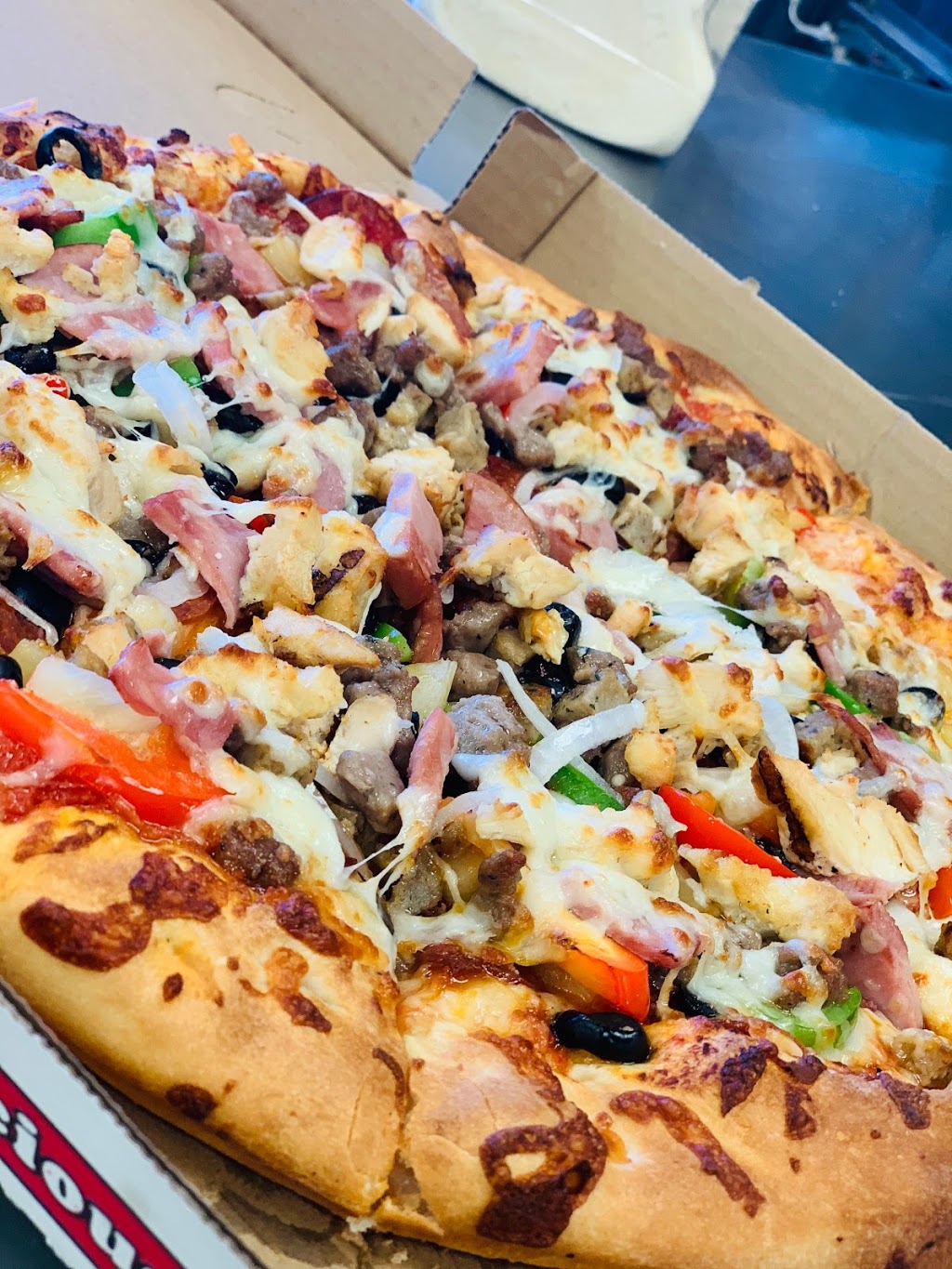 Serious Pizza | 1776 W Highland Ave, San Bernardino, CA 92411, USA | Phone: (909) 474-1265