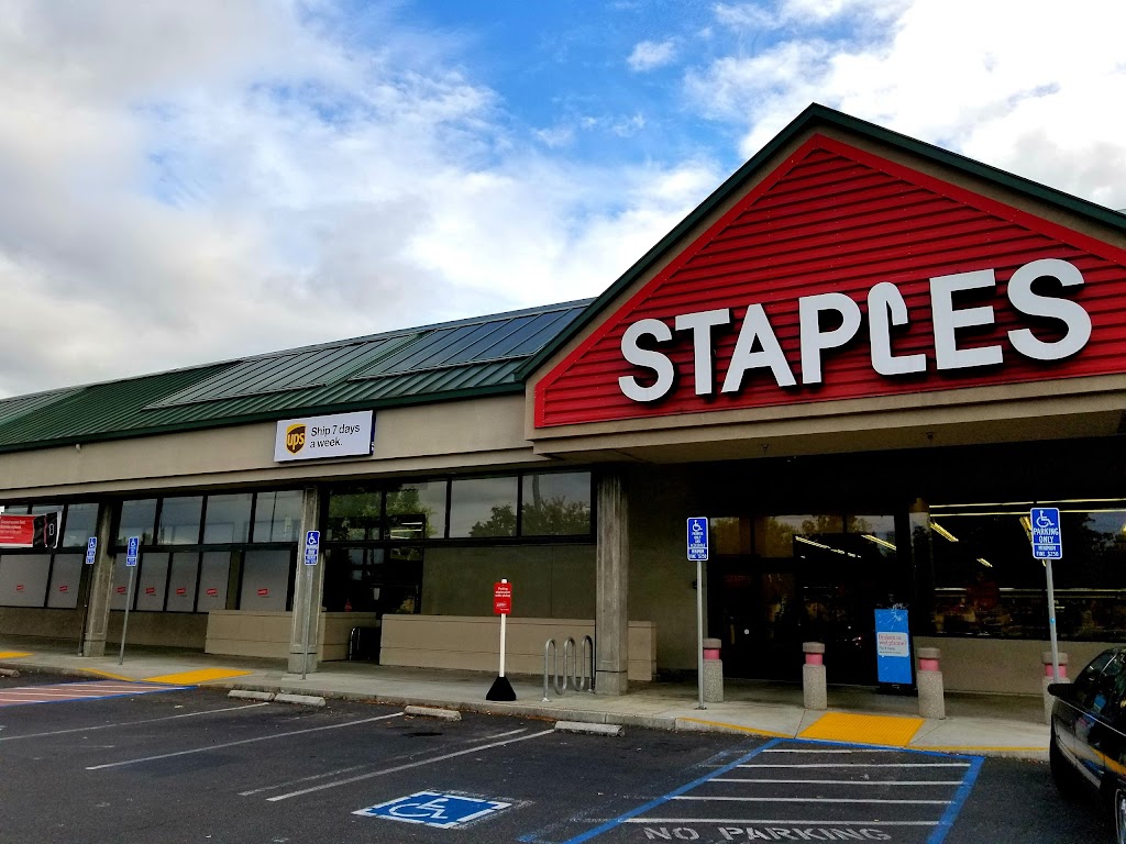 Staples | 20830 Stevens Creek Blvd, Cupertino, CA 95014, USA | Phone: (408) 252-1019