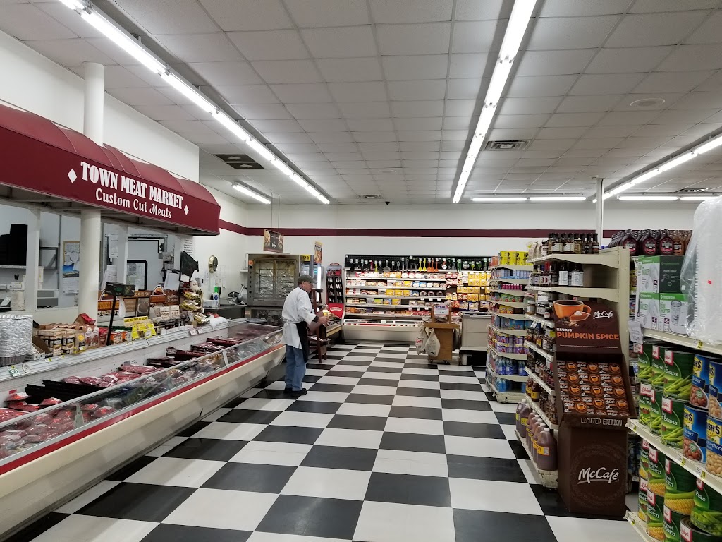 Town Market-Pine Level | 1700 US Hwy 70a E, Pine Level, NC 27568, USA | Phone: (919) 965-5271