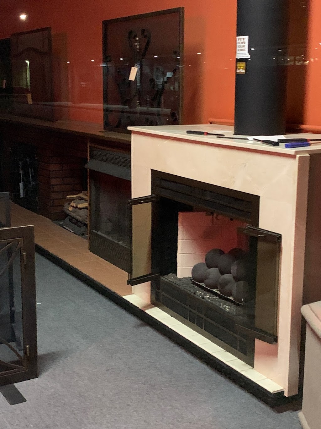 Hearthside Fireplace Shop | 14221 Inwood Rd, Farmers Branch, TX 75244 | Phone: (972) 385-9437