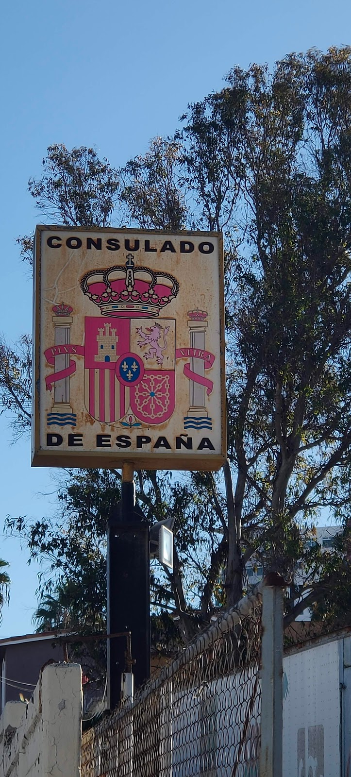 Consulado Honorario de España | Av. Los Olivos 3401, Cubillas, 22045 Tijuana, B.C., Mexico | Phone: 664 686 5780
