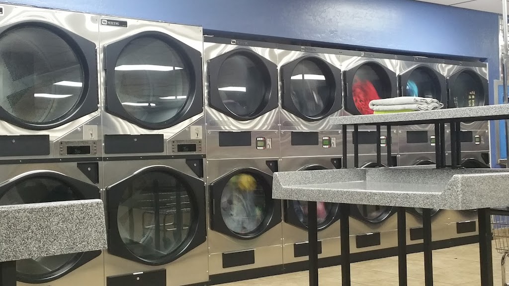 Coin Laundry | 2634 W Glenrosa Ave, Phoenix, AZ 85017, USA | Phone: (602) 242-3174