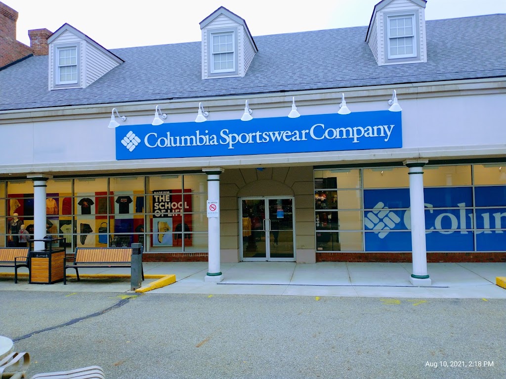 Columbia Factory Store | 549 S Chillicothe Rd SUITE 500, Aurora, OH 44202 | Phone: (234) 781-6010