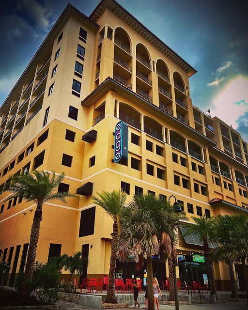 Edge Hotel | Ground Level, 505 S Gulfview Blvd, Clearwater, FL 33767, USA | Phone: (727) 281-3100