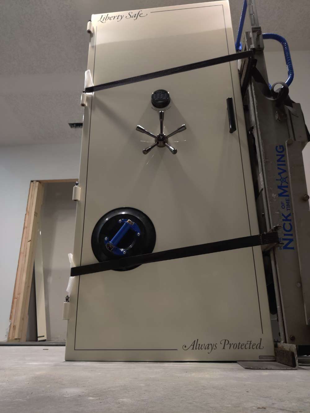 In The Nick Of Time Moving | 1517 Lang St, West Bend, WI 53090, USA | Phone: (877) 266-6704