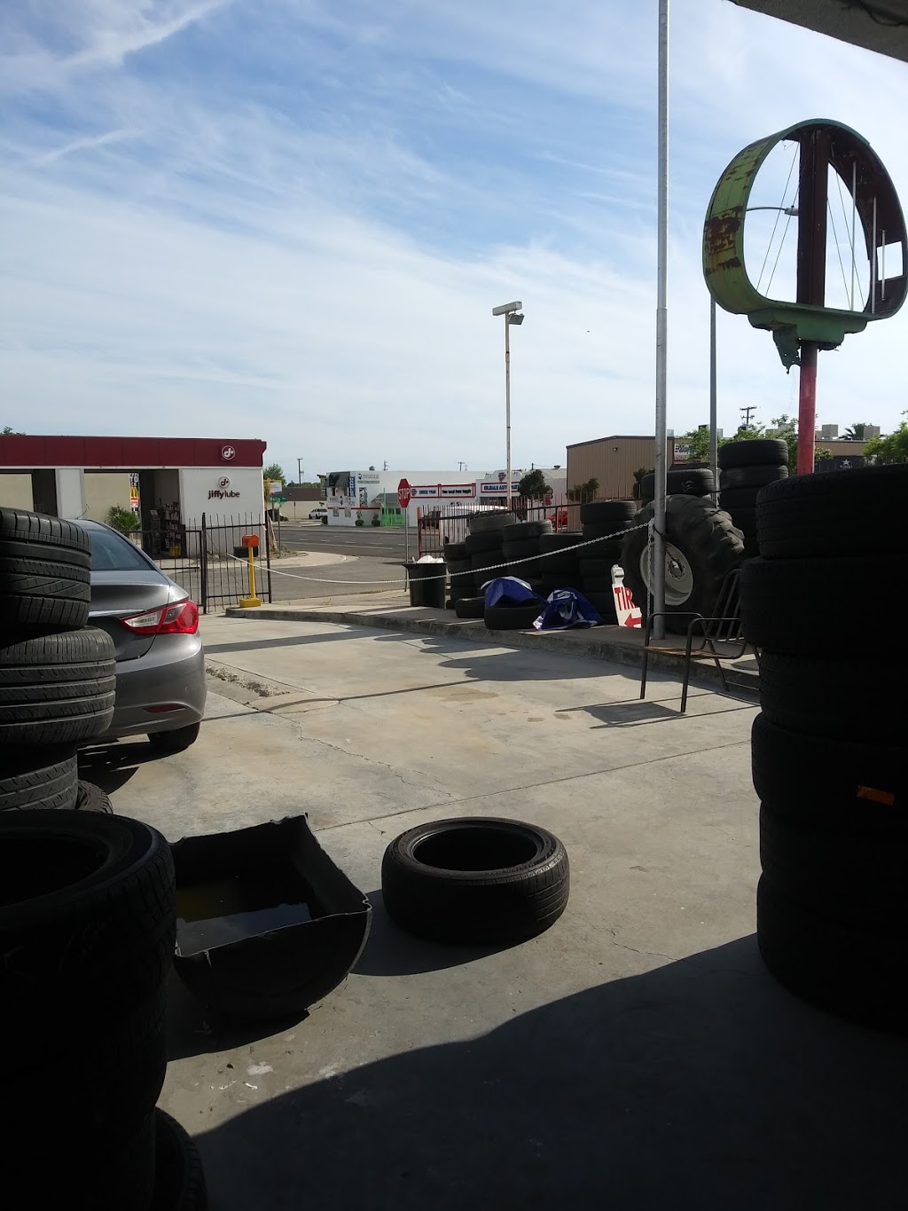 Arriagas Tire Company | 500 N Chester Ave, Bakersfield, CA 93301 | Phone: (661) 371-5691