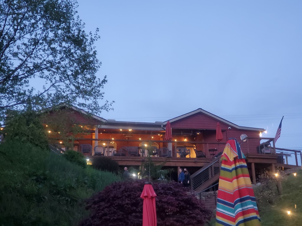 Nauti Vine Winery | 3950 S Main St, Akron, OH 44319, USA | Phone: (330) 644-5444