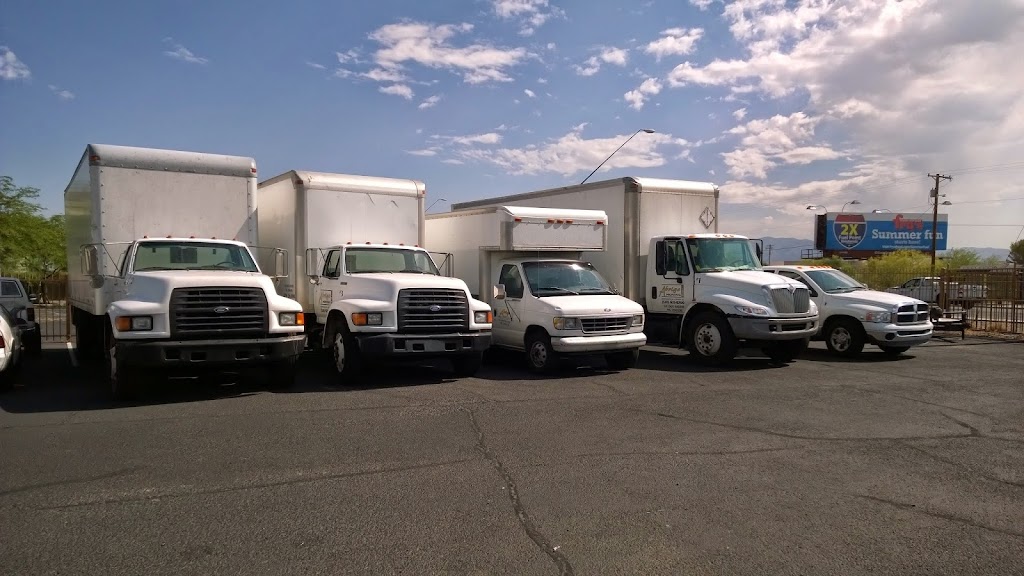 Abrigo Moving Systems LLC | 1075 N Bessett Ave #2, Green Valley, AZ 85614, USA | Phone: (520) 625-8700